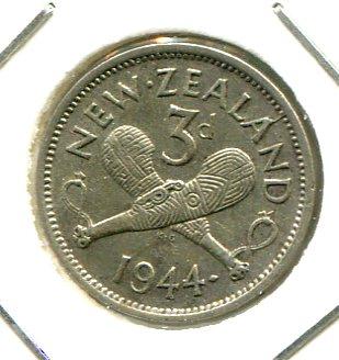 NEW ZEALAND 1944 THREEPENCE