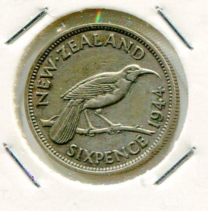 NEW ZEALAND 1944 SIXPENCE